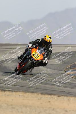 media/Mar-02-2025-Race Pace (Sun) [[8bec80ae00]]/15-Vested (Turn 12) 1pm/